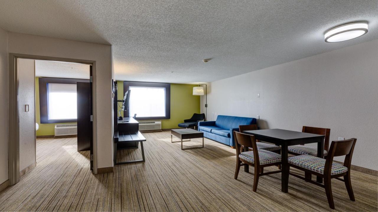 Holiday Inn Express & Suites Ashtabula-Geneva By Ihg Austinburg Esterno foto