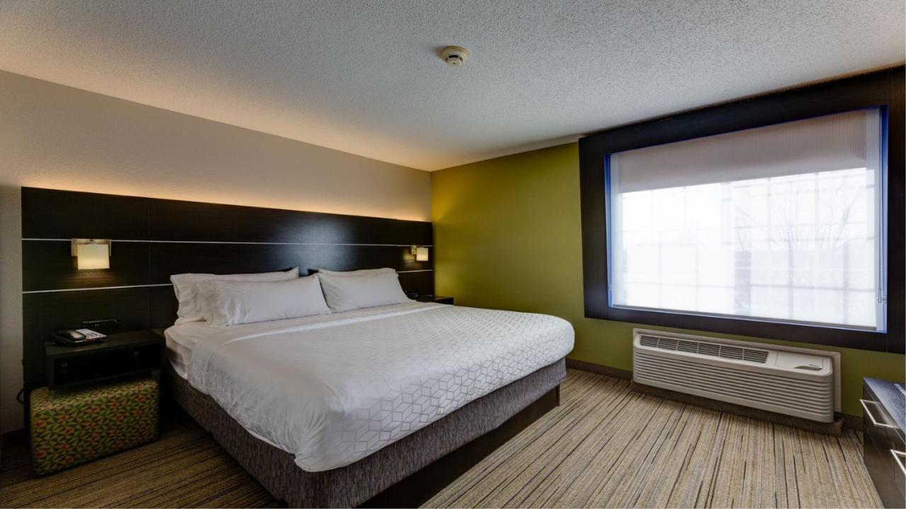 Holiday Inn Express & Suites Ashtabula-Geneva By Ihg Austinburg Esterno foto