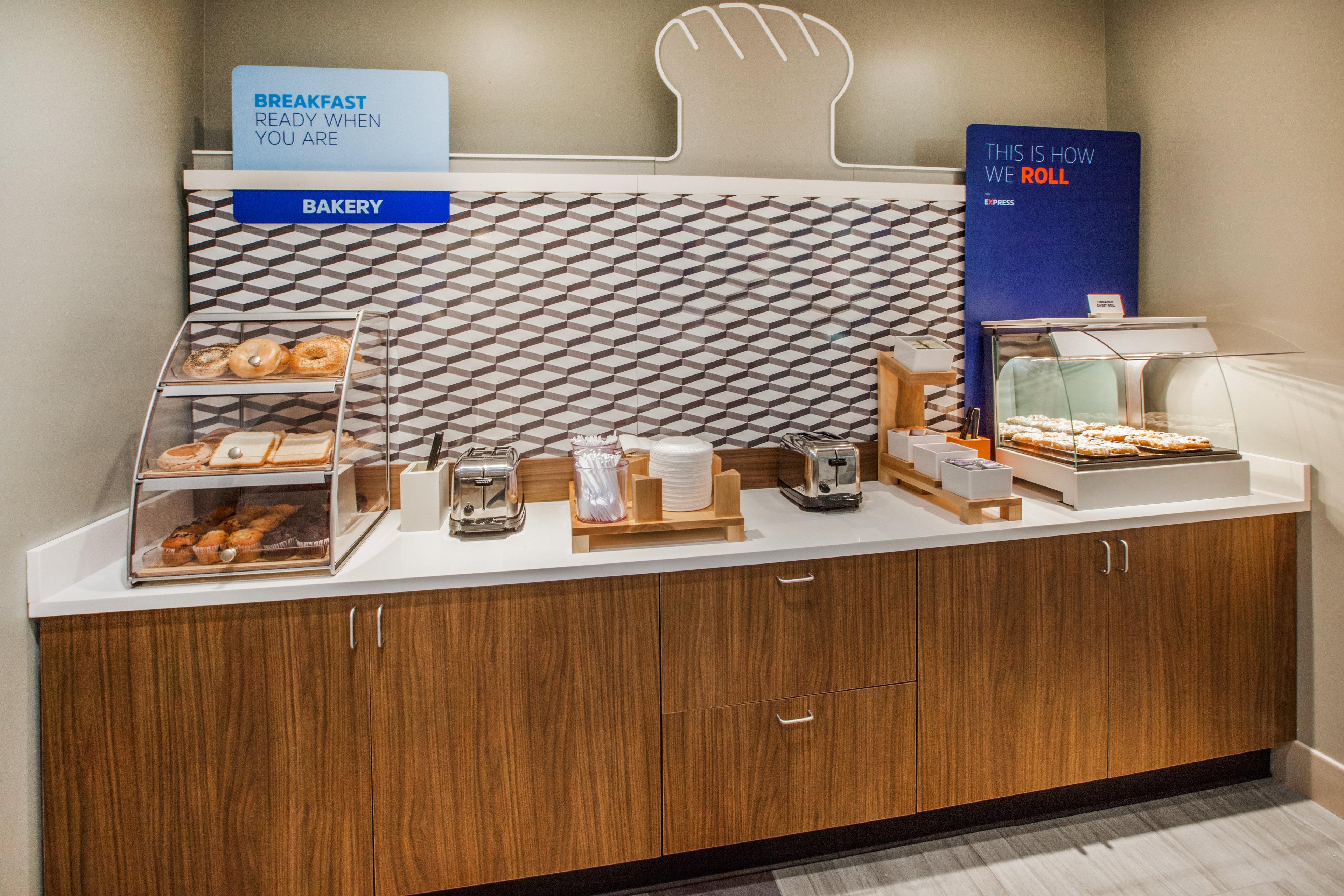 Holiday Inn Express & Suites Ashtabula-Geneva By Ihg Austinburg Esterno foto