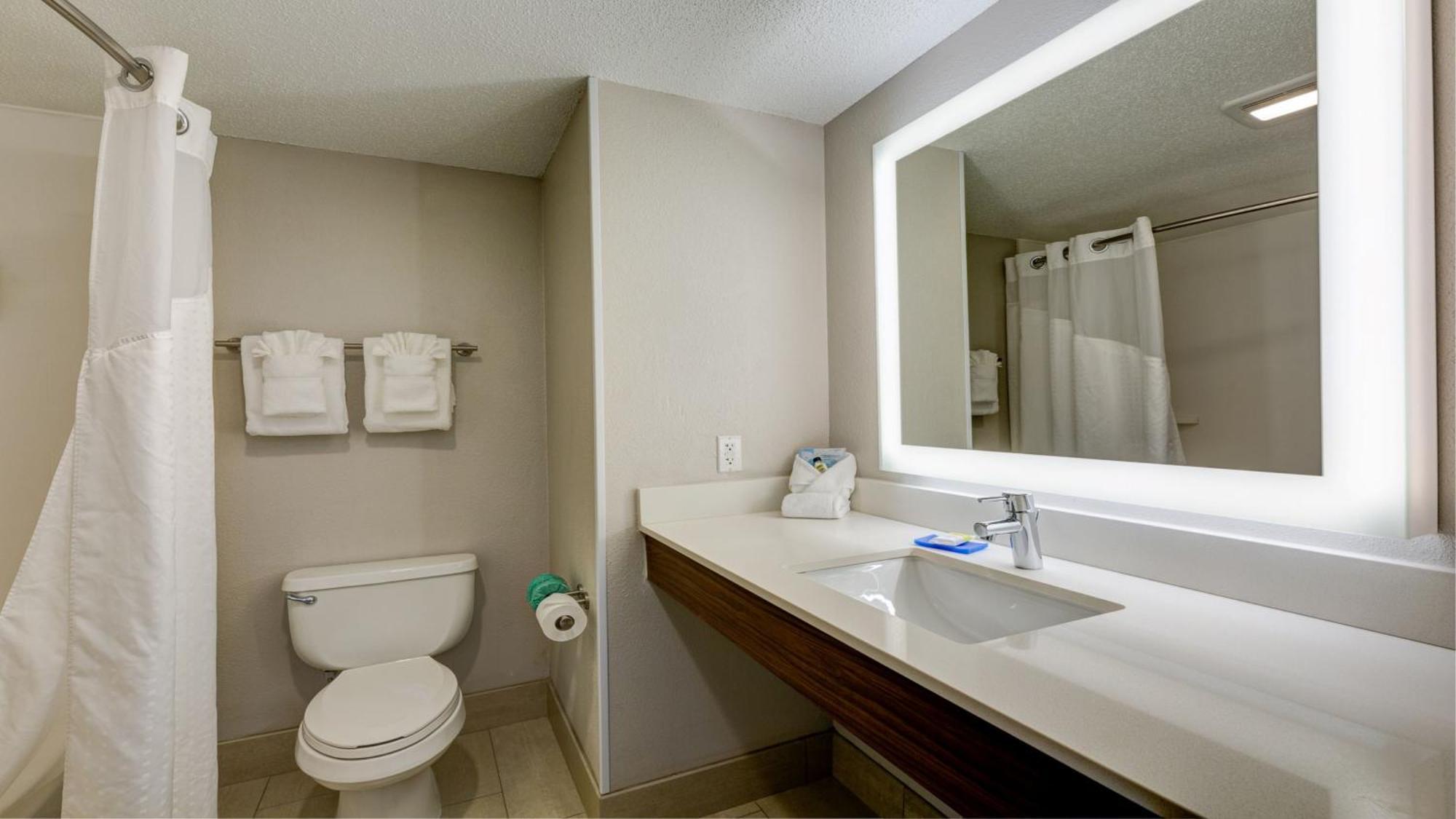 Holiday Inn Express & Suites Ashtabula-Geneva By Ihg Austinburg Esterno foto